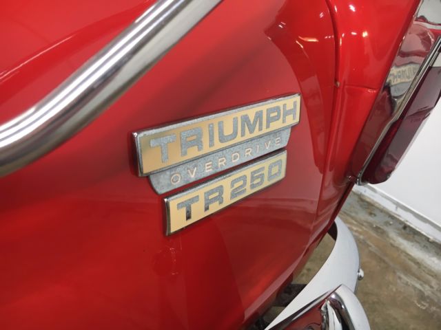 1968 Triumph TR250 Overdrive - photo 12