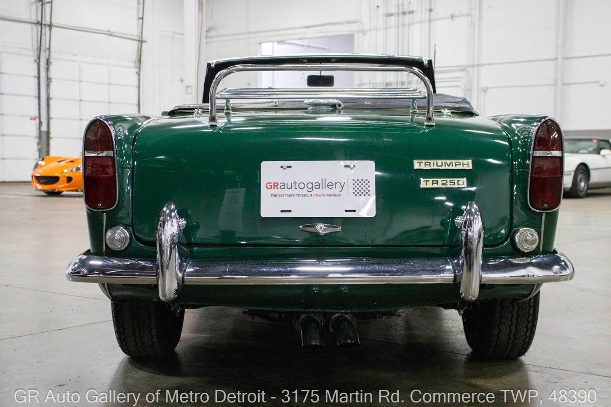 1968 Triumph TR250 - photo 7