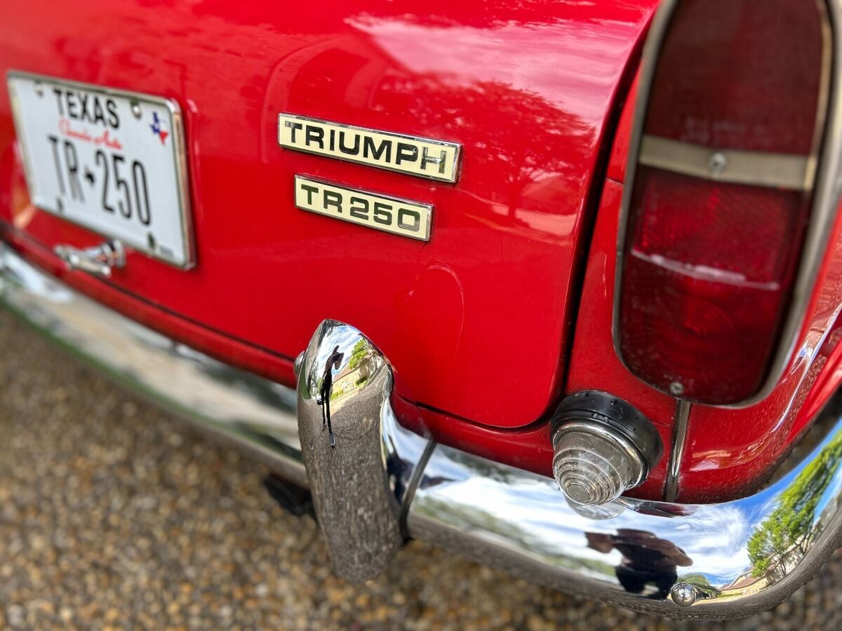 1968 Triumph TR250 - photo 9