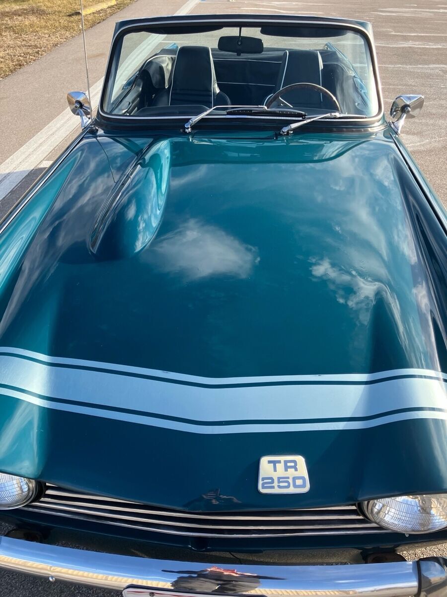1968 Triumph TR250 Valencia - photo 6