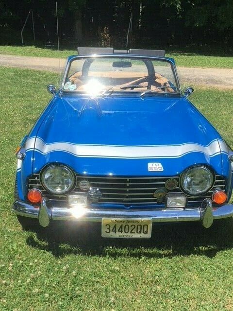 1968 Triumph TR250 - photo 3