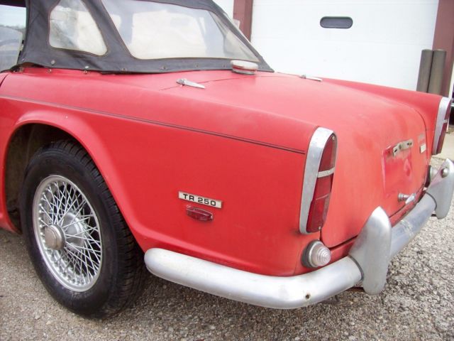 1968 Triumph TR250 2 DOOR - photo 8