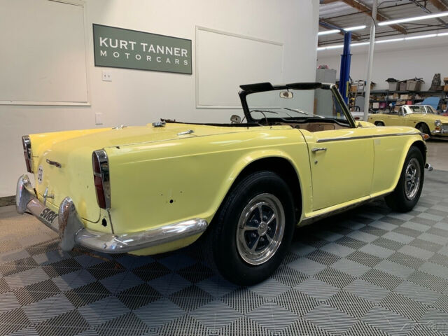 1968 Triumph TR250 1968 TRIUMPH TR250. ROSTYLE HUBCAPS - photo 6