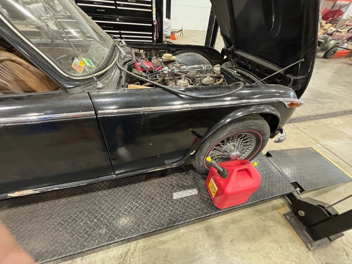 1968 Triumph TR-6 - photo 10