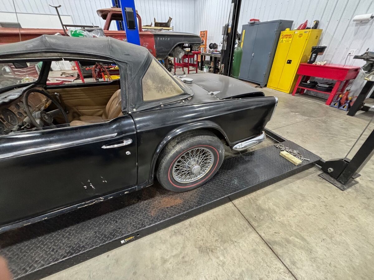 1968 Triumph TR-6 - photo 12