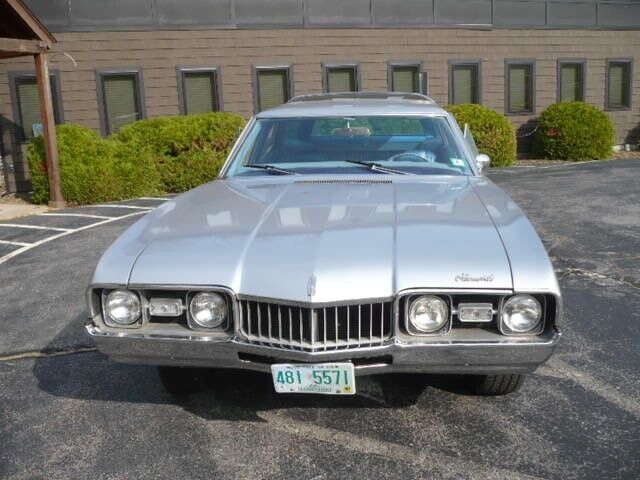 1968 Oldsmobile Vista Cruiser - photo 2