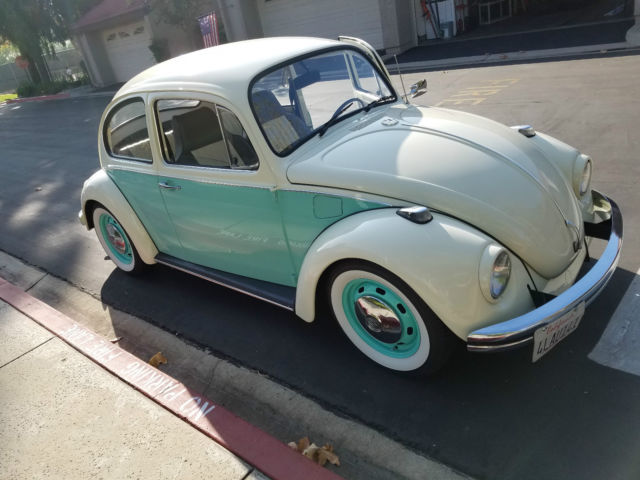 1968 Volkswagen Beetle, White/Aqua 1968 Volkswagen Beetle - Classic 2 Door