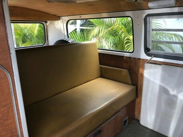 1968 Volkswagen Bus/Vanagon -- - photo 11