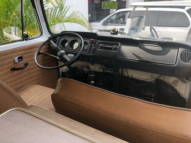 1968 Volkswagen Bus/Vanagon -- - photo 13