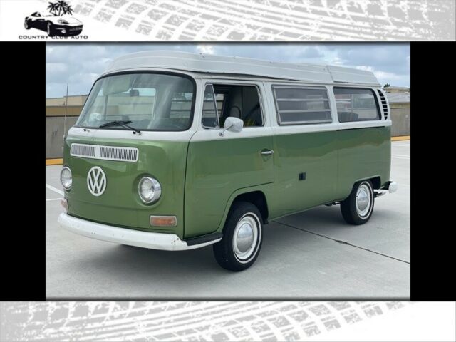 1968 Volkswagen Bus bus 85,000 Miles Green 1600 cc 4 Speed 1968 Volkswagen Bus/Vanagon bus
