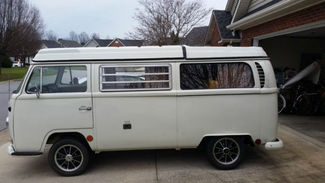 1968 Volkswagen VW Bus (Campmobile, Camper, Westfalia, Type II) 1968 Volkswagen Bus/Vanagon
