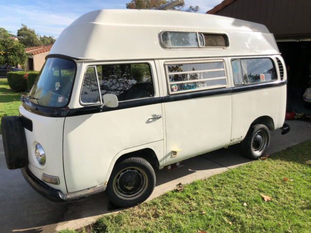 1968 Volkswagon Bus Hightop Camper Bubbletop 1968 Volkswagen Bus/Vanagon