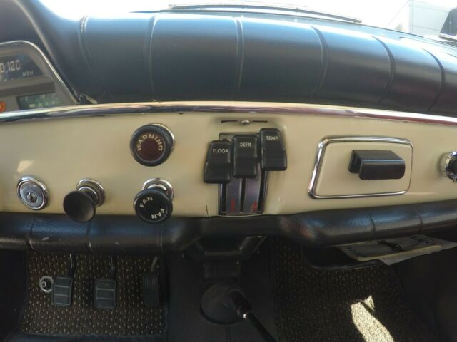 1968 Volvo 122S - photo 9