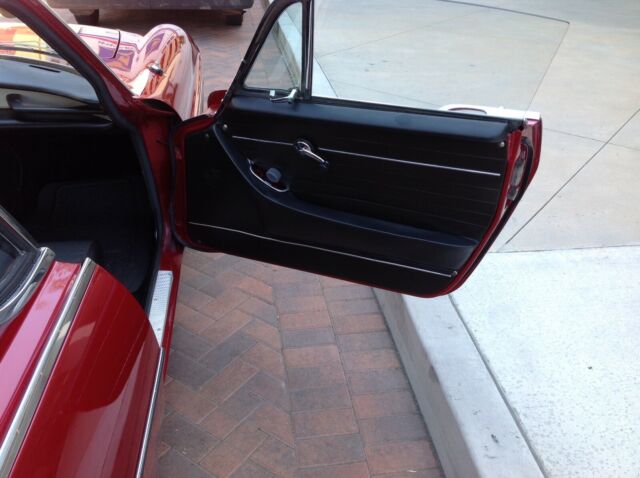 1968 Volvo 1800 S - photo 9