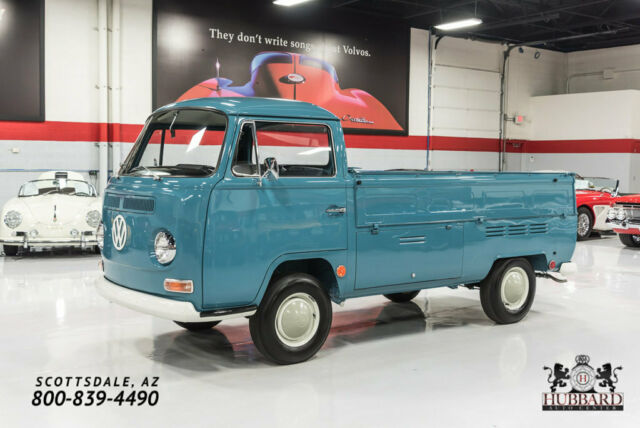 1968 Volkswagen Bus/Vanagon Under 13,000 miles, complete restoration! - photo 4