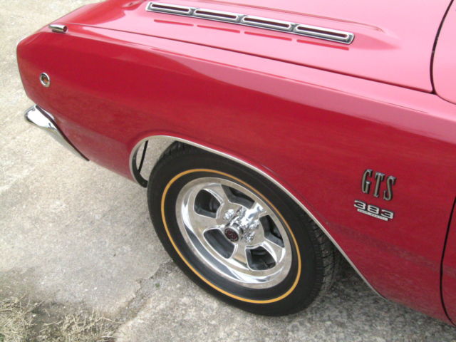 1968 Dodge Dart 383 HP 4bbl 68 GTS/Restored/Loaded/Red/Pearl White - photo 4
