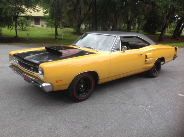 1969 1/2 Dodge Coronet Superbee A12 M code 440-6 Automatic # matching 29k miles 1969 Dodge Coronet