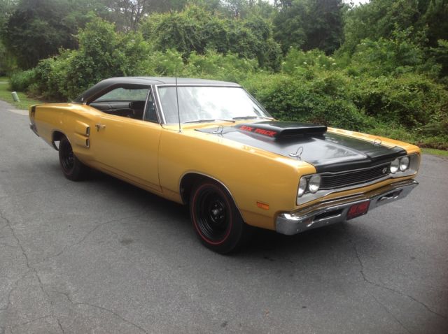 1969 Dodge Coronet - photo 3