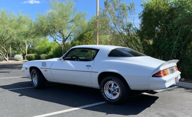 1978 Chevrolet Camaro Z28 - photo 3