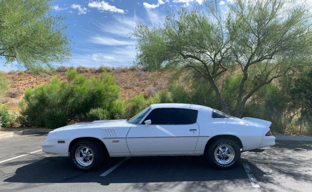 1978 Chevrolet Camaro Z28 - photo 4