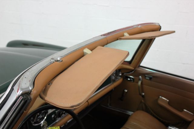 1969 Mercedes-Benz 200-Series - photo 10