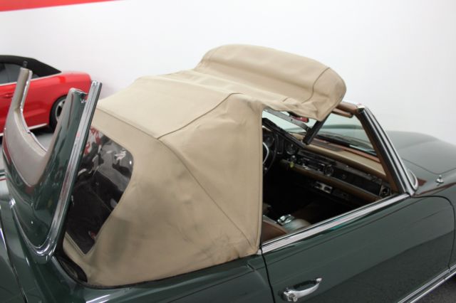 1969 Mercedes-Benz 200-Series - photo 6