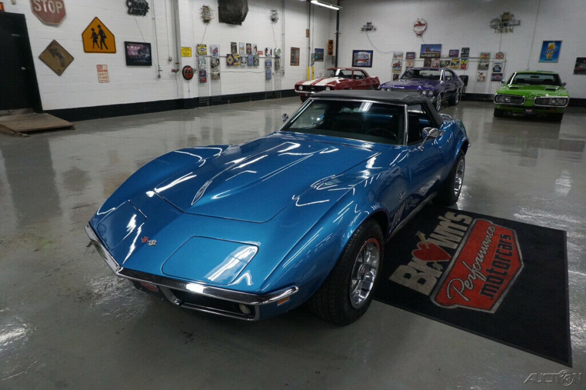 1969 Chevrolet Corvette 4 speed convertible!! - photo 2