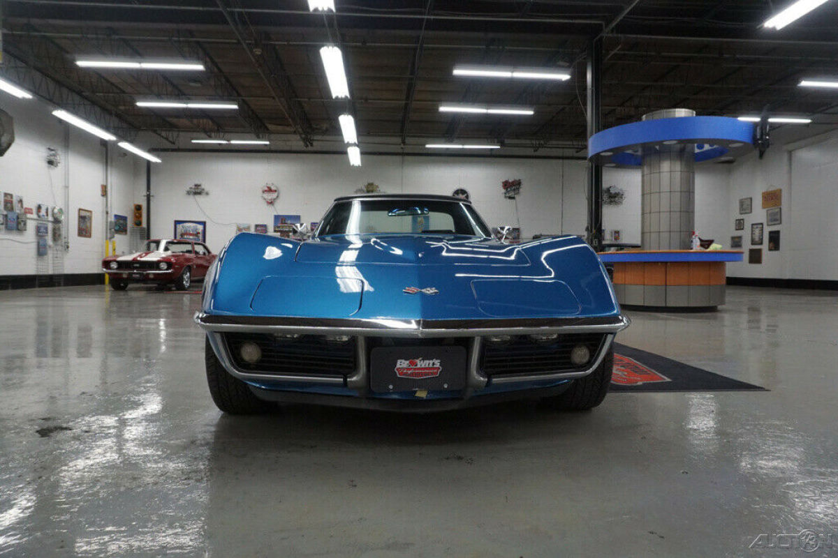 1969 Chevrolet Corvette 4 speed convertible!! - photo 5