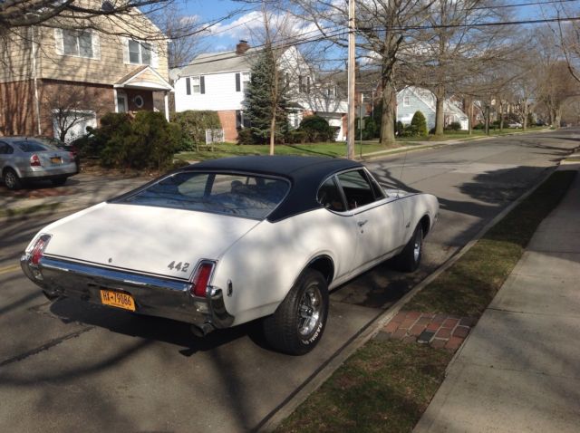 1969 Oldsmobile 442 2 Door - photo 4