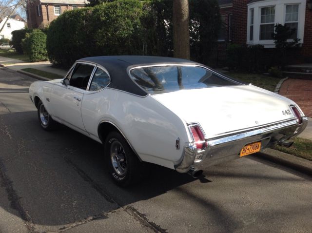 1969 Oldsmobile 442 2 Door - photo 6