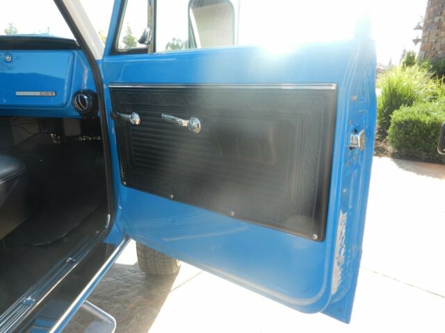 1969 Chevrolet C/K Pickup 2500 Black - photo 10