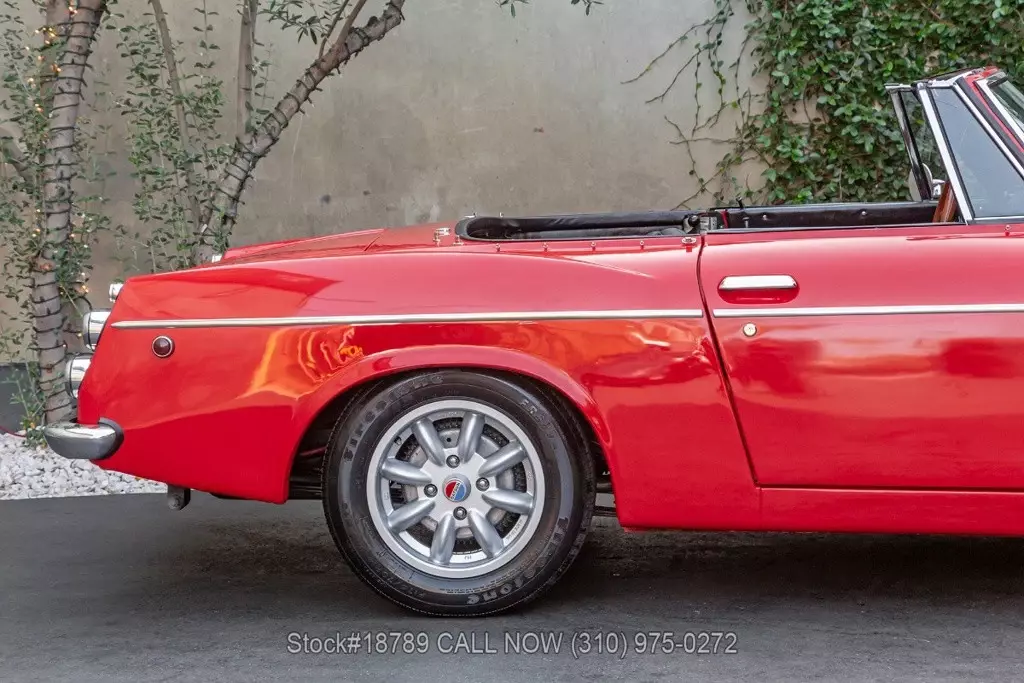 1969 Datsun 2000 Roadster 5-Speed - photo 11