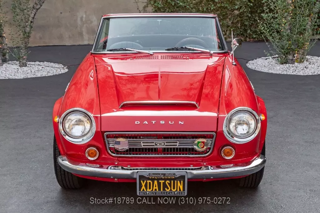 1969 Datsun 2000 Roadster 5-Speed - photo 2