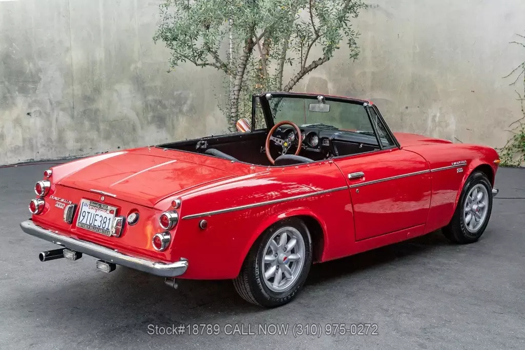 1969 Datsun 2000 Roadster 5-Speed - photo 5