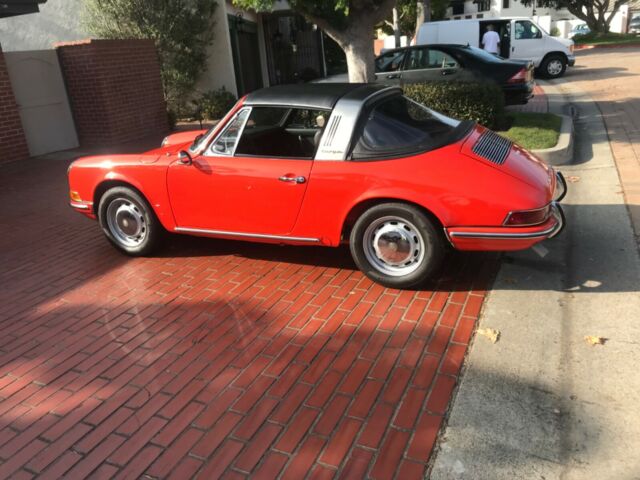 1969 912 Targa tangerine soft rear window Concourse Winner! 1969 Porsche 912