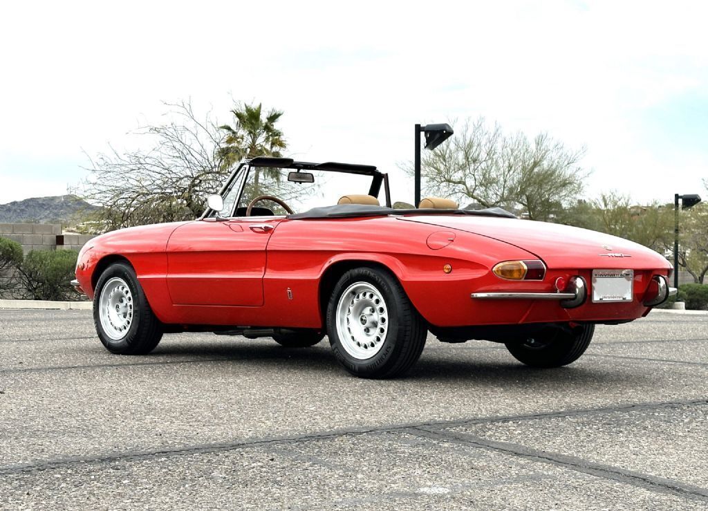 1969 Alfa Romeo 1750 Spider Veloce Round Tail - photo 6