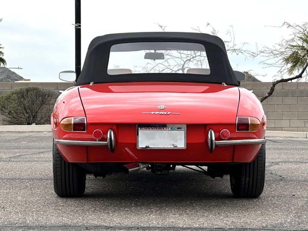 1969 Alfa Romeo 1750 Spider Veloce Round Tail - photo 9