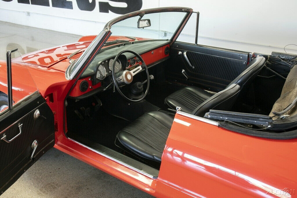 1969 Alfa Romeo Spider - photo 10