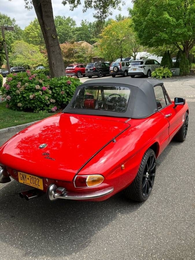 1969 Alfa Romeo Duetto Dual Weber Carbs, Electronic Ignition, New Suspension - photo 11