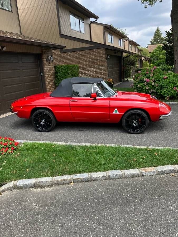1969 Alfa Romeo Duetto Dual Weber Carbs, Electronic Ignition, New Suspension - photo 12