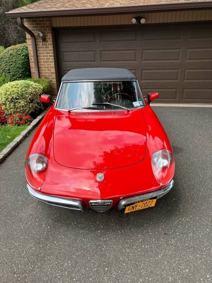 1969 Alfa Romeo Duetto Dual Weber Carbs, Electronic Ignition, New Suspension - photo 3