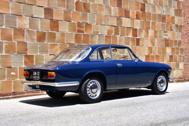 1969 Alfa Romeo GT 1300 Junior -- - photo 5