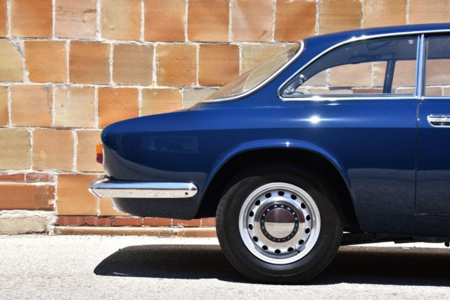 1969 Alfa Romeo GT 1300 Junior -- - photo 6