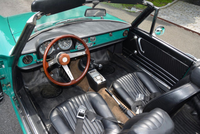 1969 Alfa Romeo Spider - photo 12