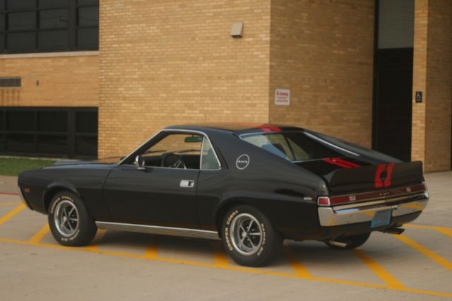 1969 AMC AMX - NUMBERS MATCHING- BLACK ON BLACK-NEW LOW PRICE-S - photo 2