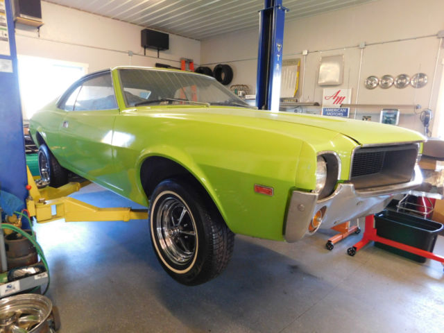 1969 AMC JAVELIN SST - new paint - roller - factory 390 - 4 speed car 1969 AMC Javelin