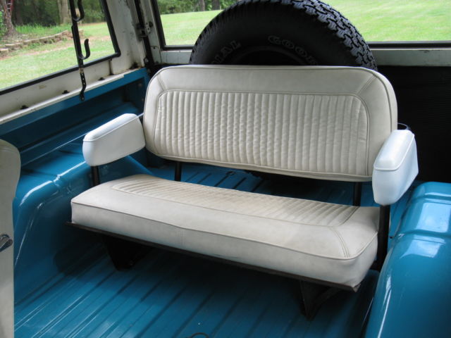 1969 Ford Bronco 2 Door Wagon with tailgate and liftgate - photo 8