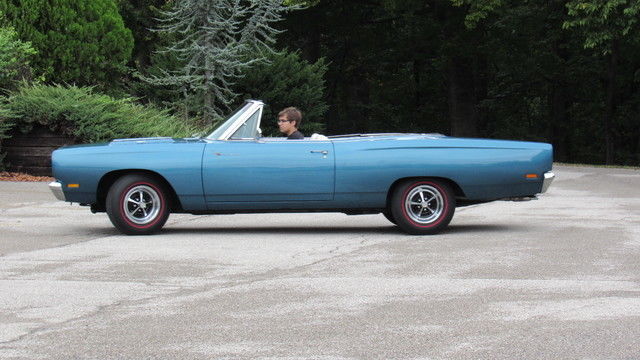 1969 B7 Blue Roadrunner Convertible Air Grabber 383 3 Day Auction. 1969 Plymouth Road Runner Convertible