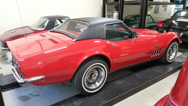1969 BIG BLOCK, 4 SPEED, MATCHING NUMBERS, AIR CONDITIONING, NCRS TOP FLITE 1969 Chevrolet Corvette