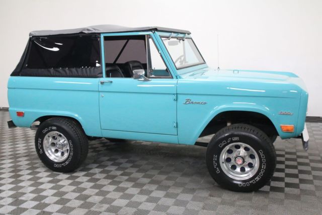 1969 Ford Bronco RESTORED. 4X4. HALF CAB. U14 VIN! RARE! - photo 7